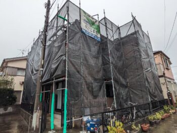 鎌ケ谷市東中沢で屋根・外壁塗装が着工しました✨